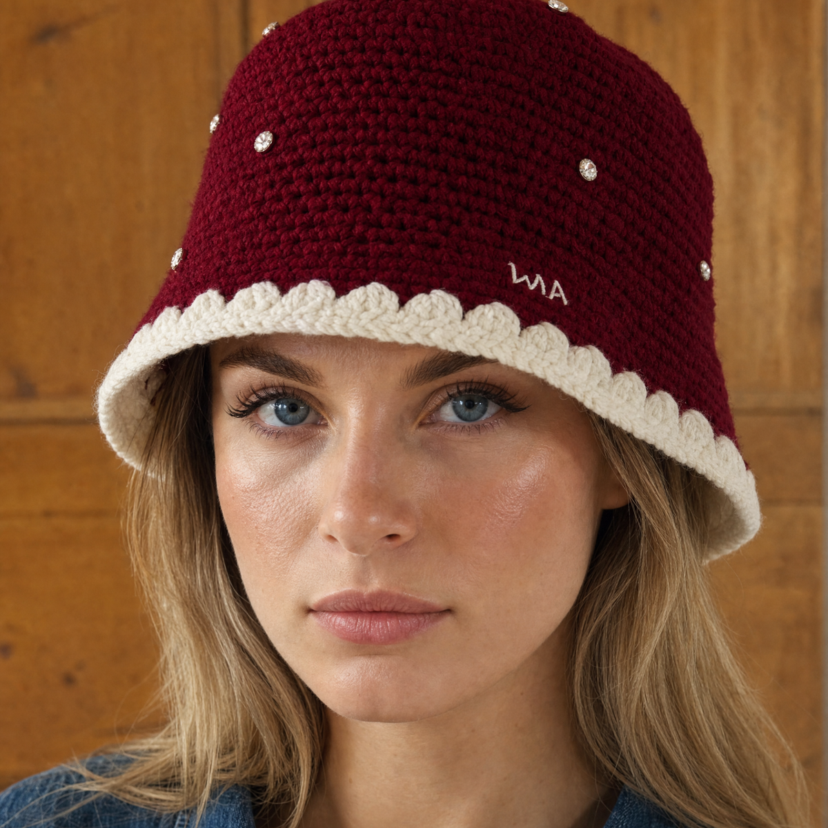 Gem Bucket Hat in Dark Red