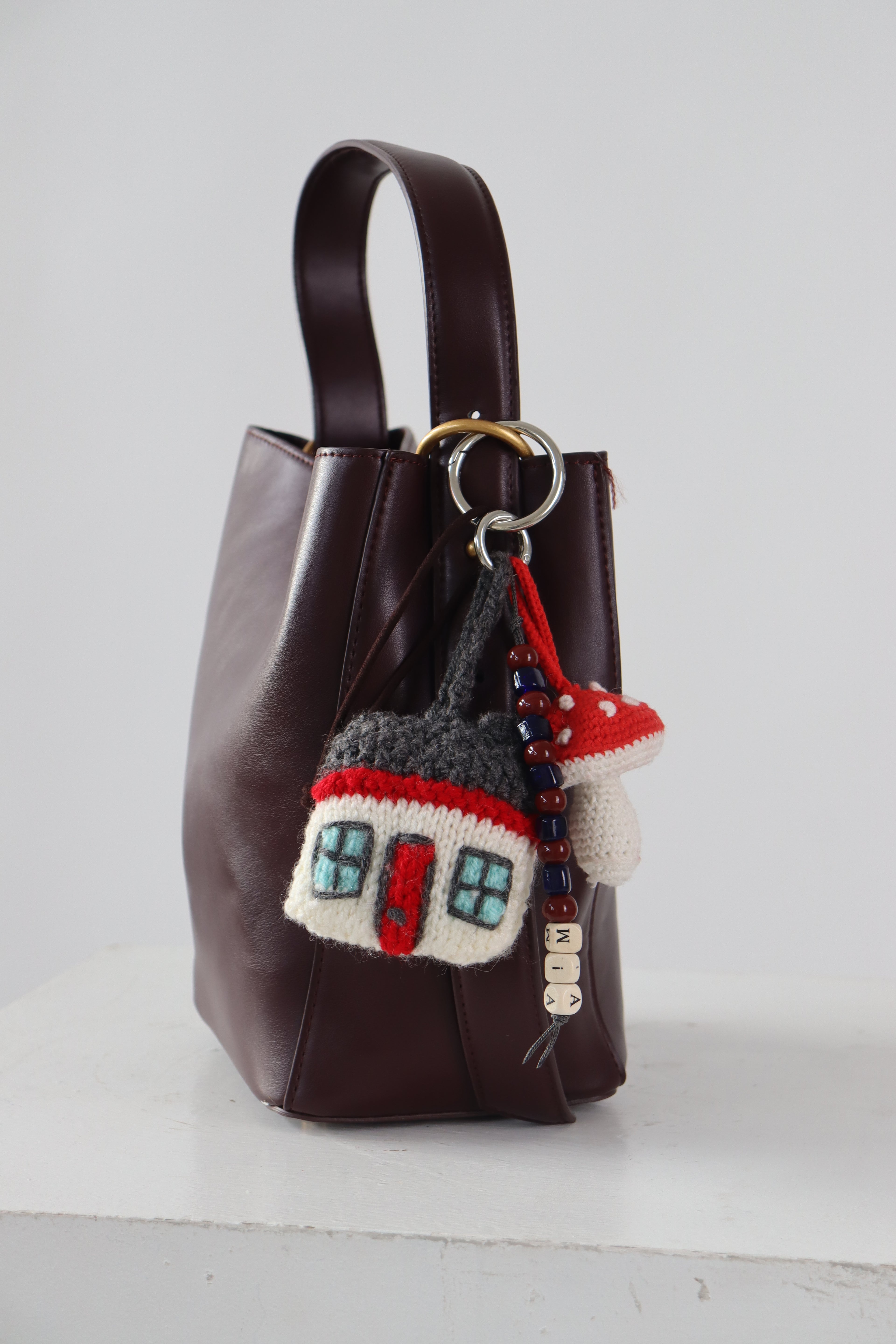 Manor Charm