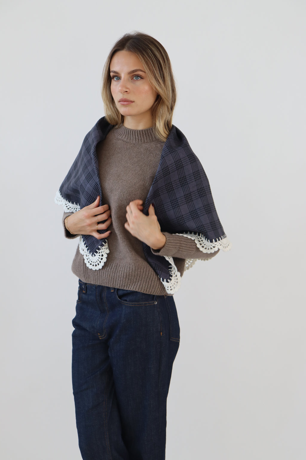 Ékose in Grey