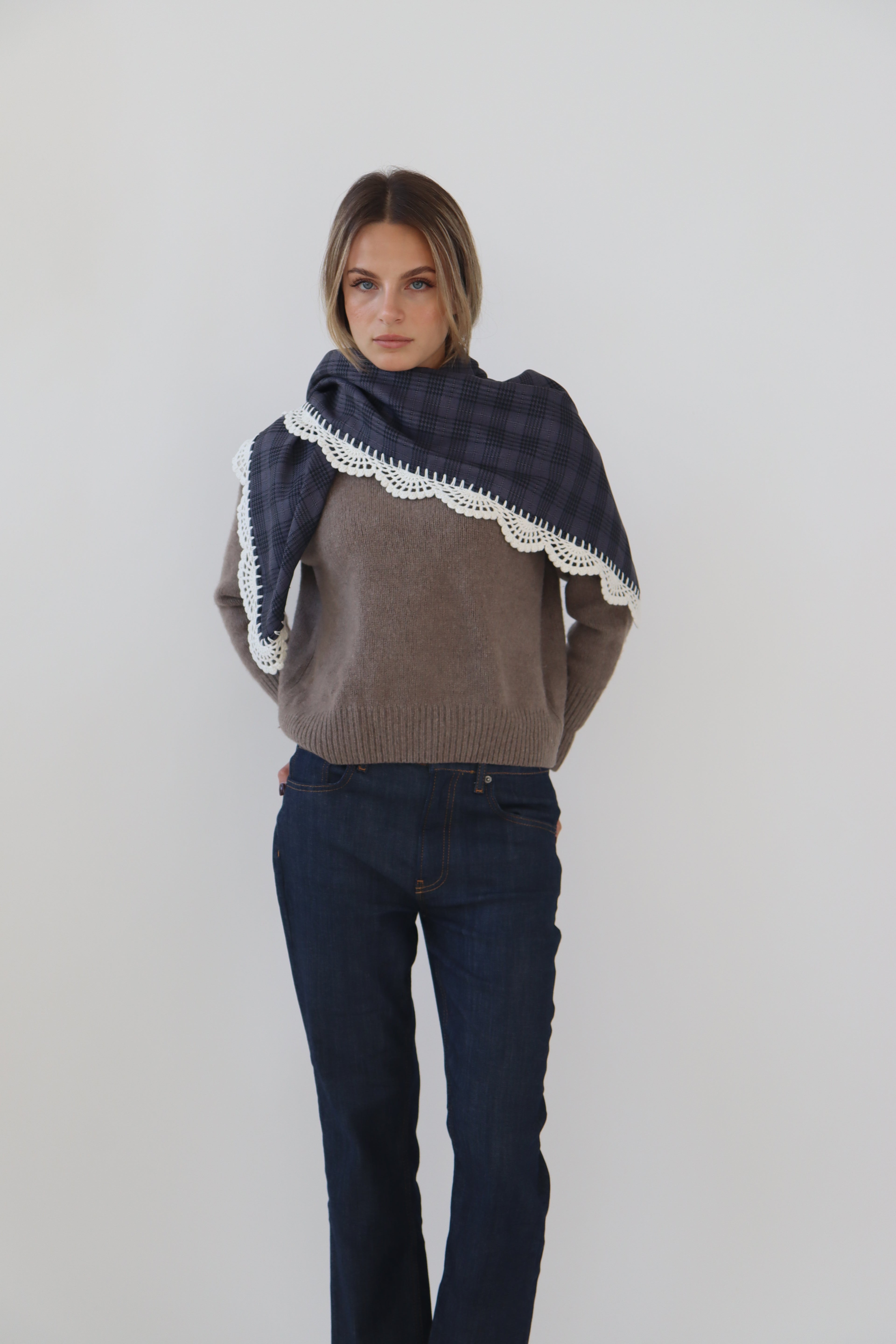Ékose in Grey