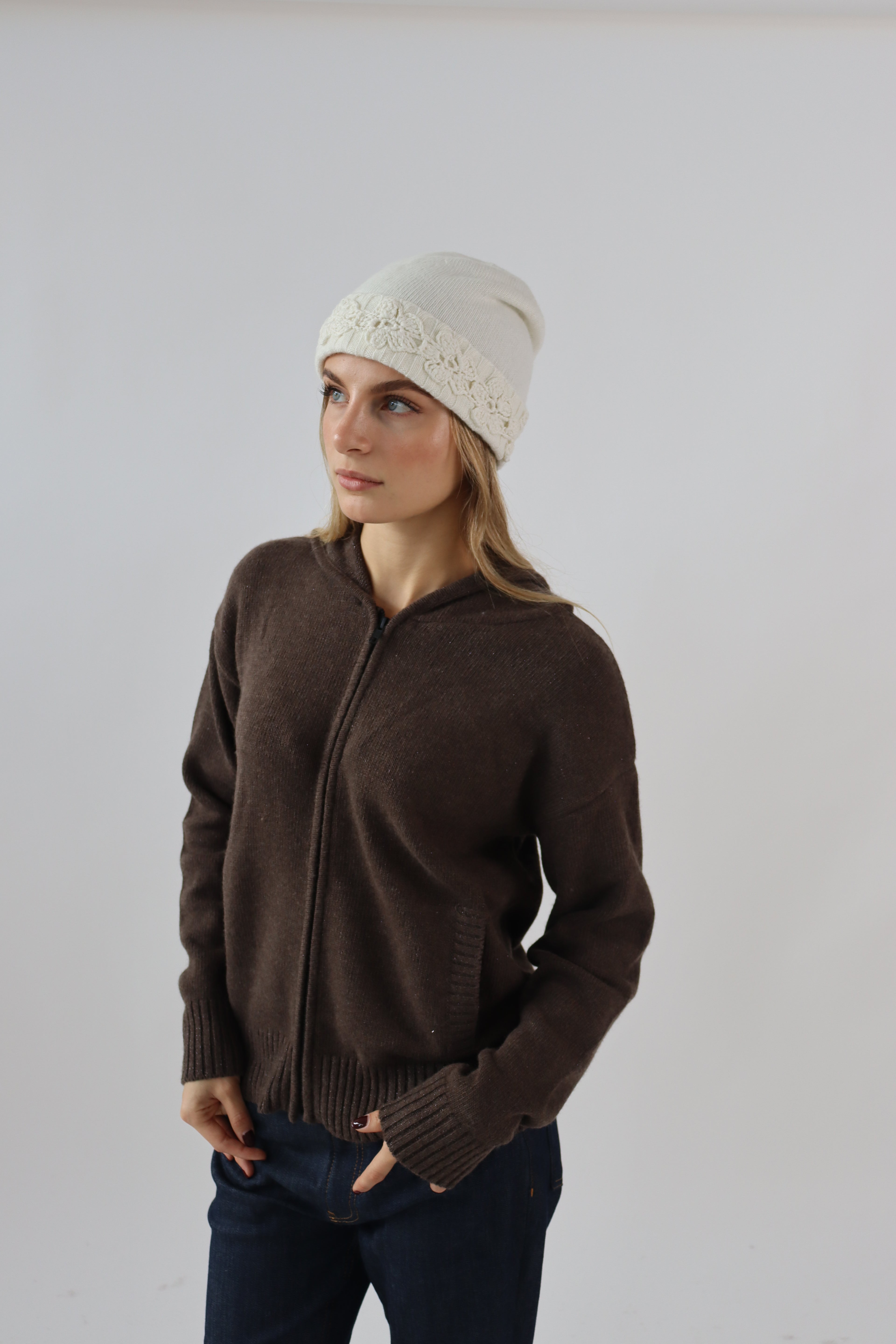 Fleur Hat in Ecru