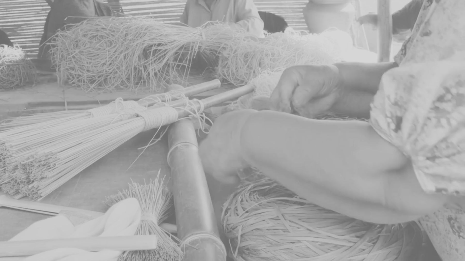 Woman artisan weaving bamboo bag in Çanakkale, Turkey